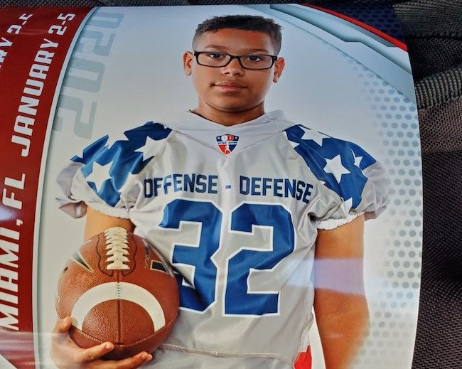 2026’s Renaldo Riggins goes full throttle every time he carries the pigskin 