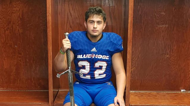 2022 LB Carlos Cervantes commits to Presbyterian College